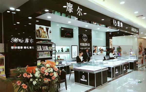 珠寶展柜批發(fā)價格上有優(yōu)勢嗎？